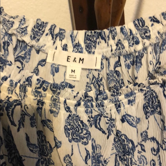 Top - Picture 3 of 5